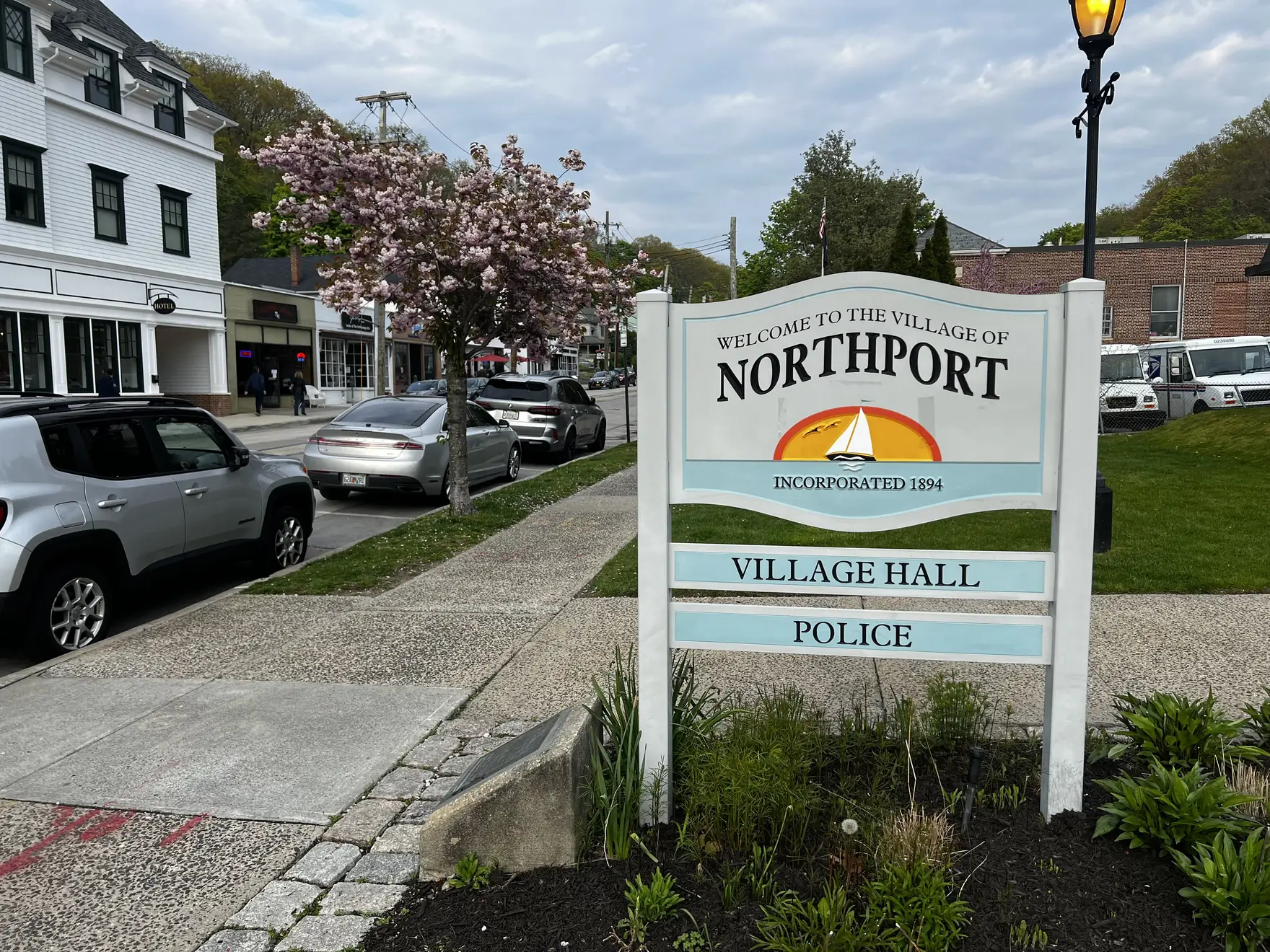 Welcome to Northport sign, Northport, NY